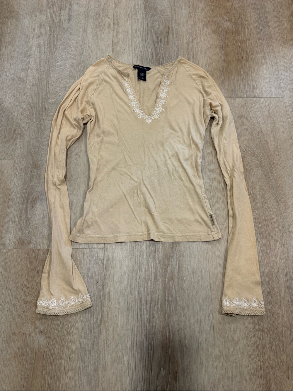 Abercrombie & Fitch Y2K Embroidered Bell Sleeve Top